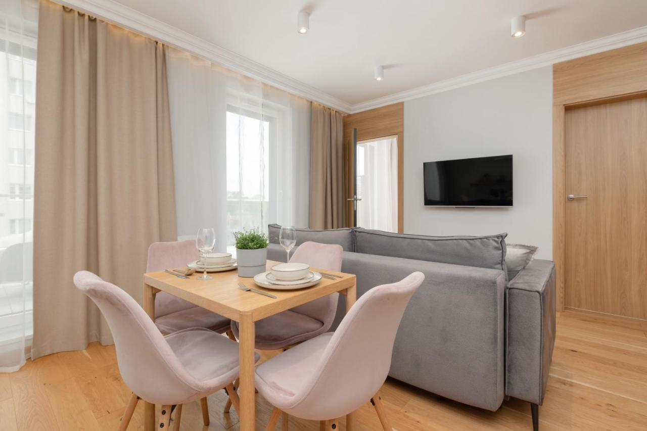 Apartament Z Tarasem W Centrum Swinoujscia By Noclegi Renters Świnoujście Esterno foto